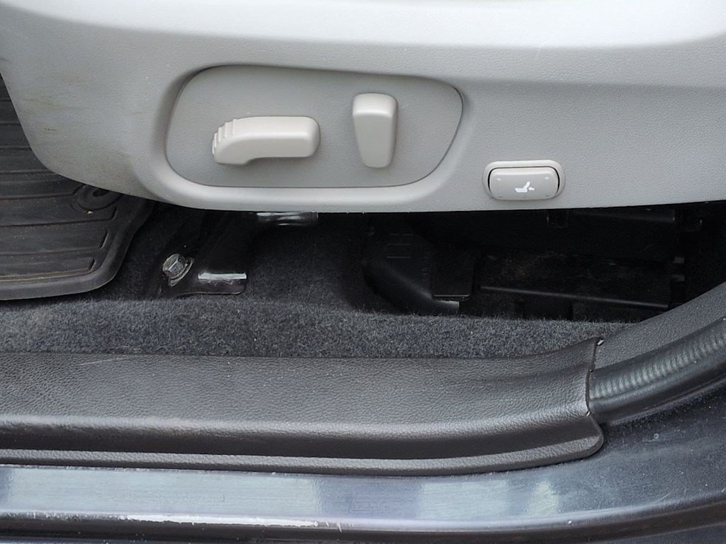 Thumbnail: 2014 Subaru Forester - 18