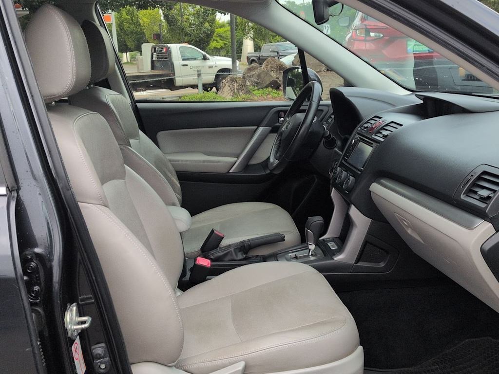 Thumbnail: 2014 Subaru Forester - 12
