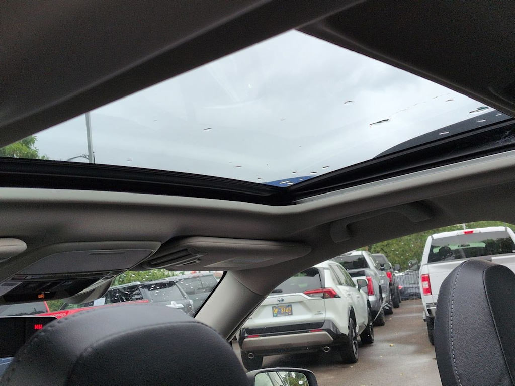 Thumbnail: 2021 Subaru Forester - 28