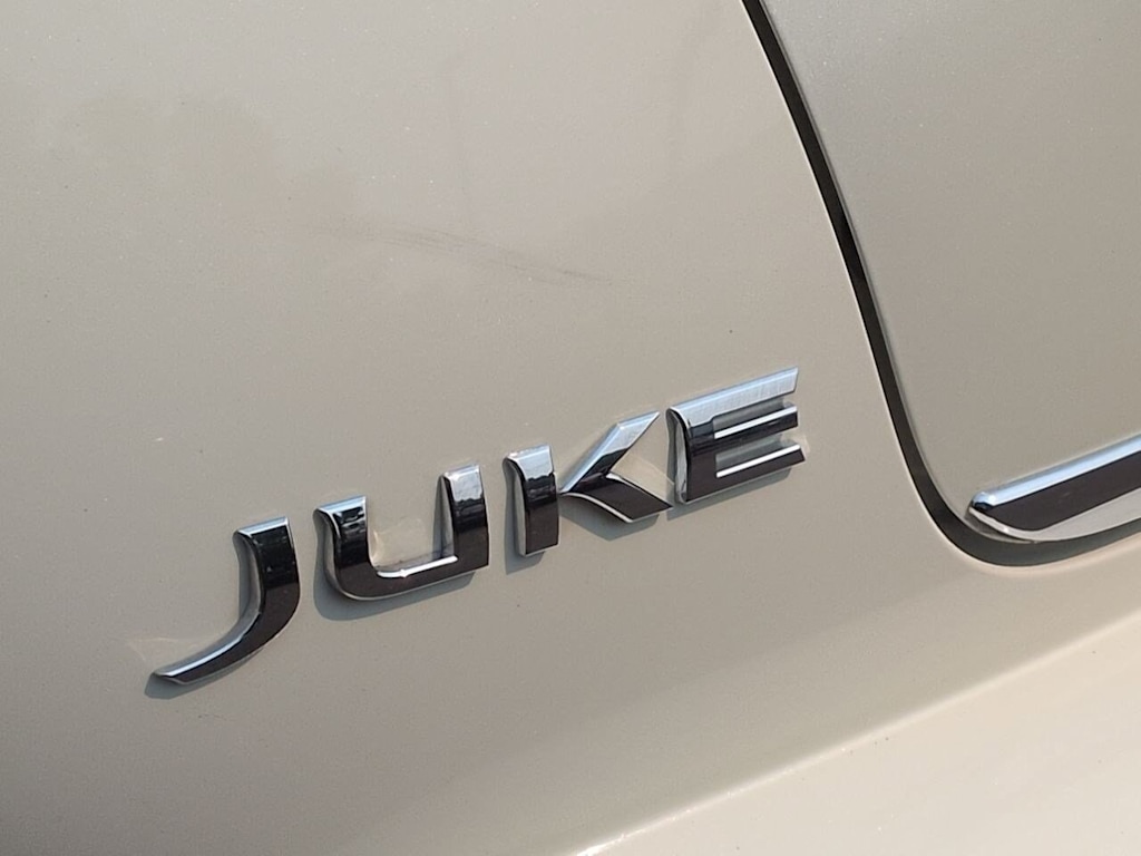 Thumbnail: 2012 Nissan Juke - 26