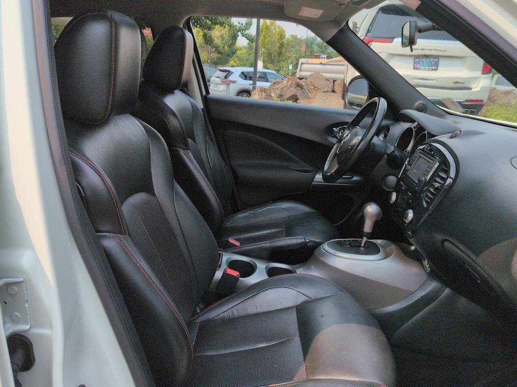 Thumbnail: 2012 Nissan Juke - 11