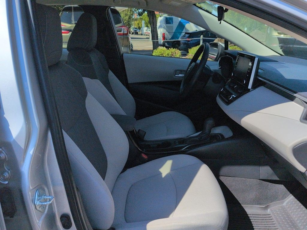 Thumbnail: 2021 Toyota Corolla - 12