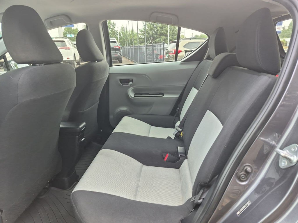 Thumbnail: 2012 Toyota Prius c - 26