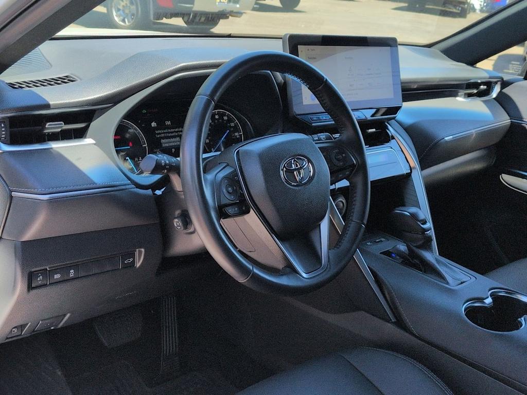 Thumbnail: 2024 Toyota Venza - 2