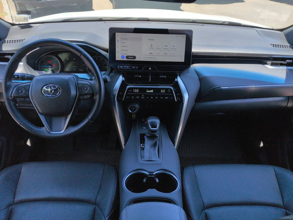 Thumbnail: 2024 Toyota Venza - 9
