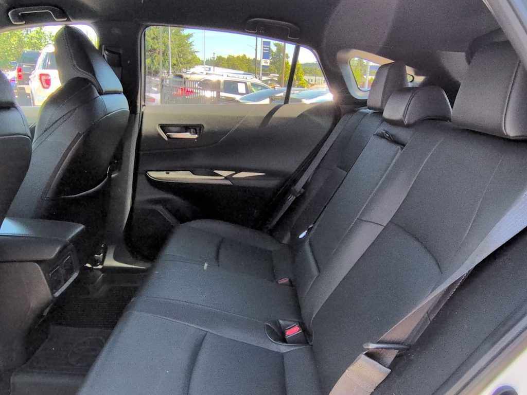 Thumbnail: 2024 Toyota Venza - 28