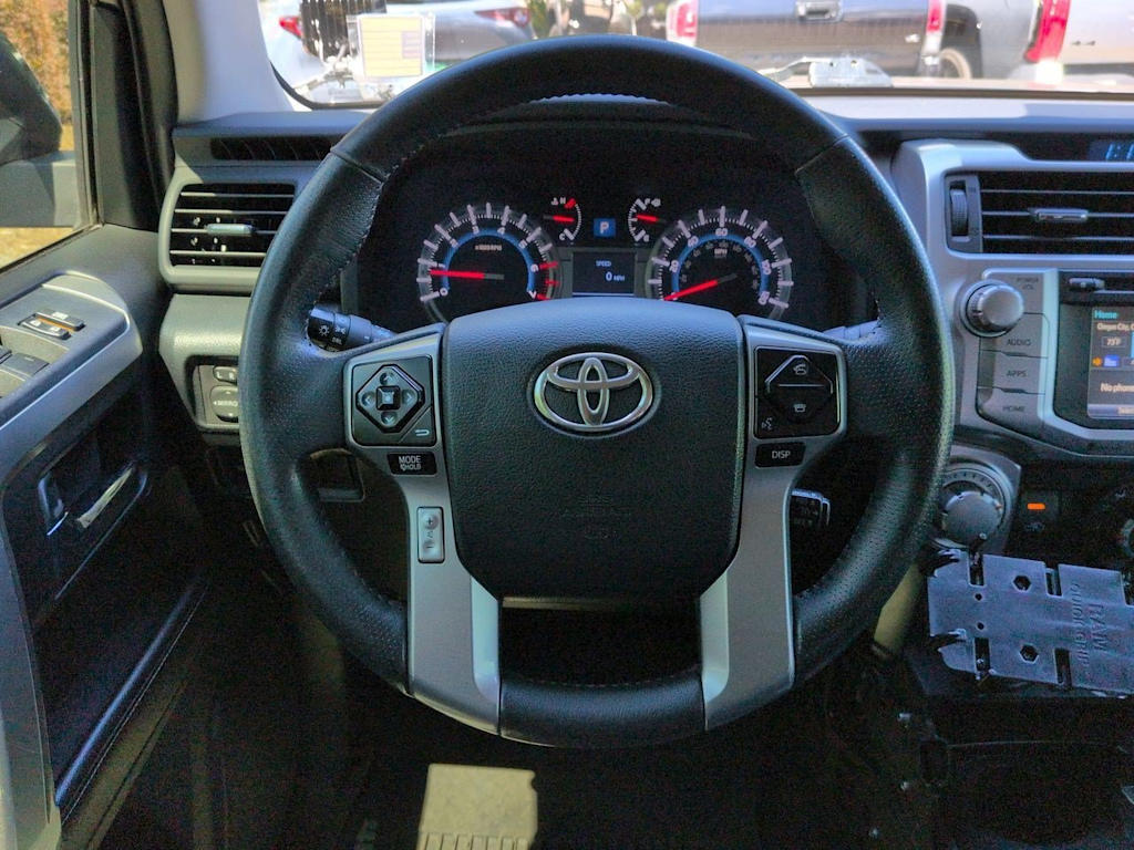 Thumbnail: 2017 Toyota 4Runner - 13