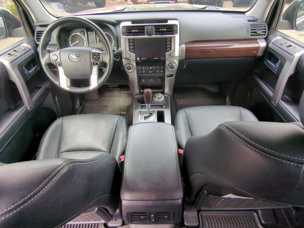 Thumbnail: 2023 Toyota 4Runner - 10