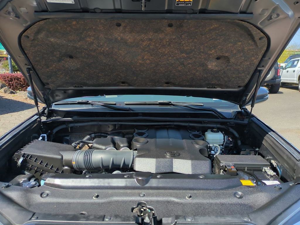 2022 Toyota 4Runner SR5 9