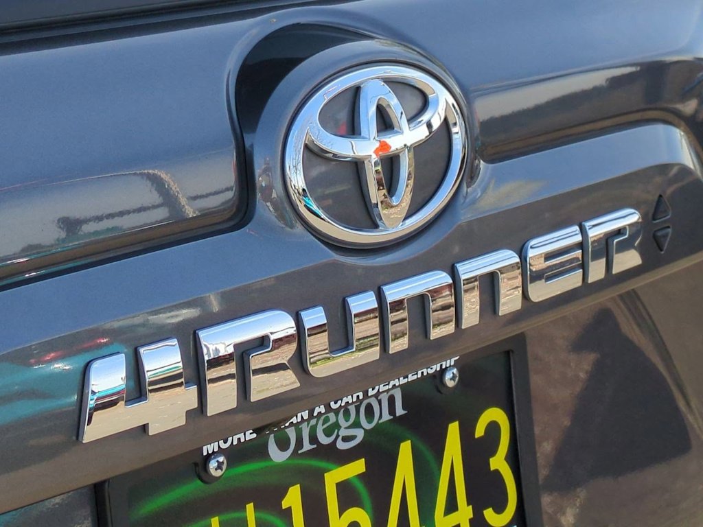 2022 Toyota 4Runner SR5 7