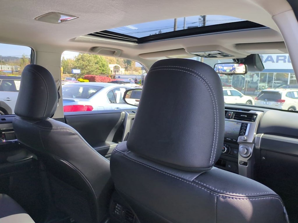 2022 Toyota 4Runner SR5 12