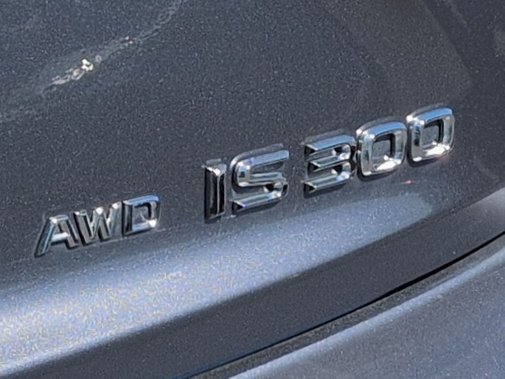 Thumbnail: 2016 Lexus IS - 27