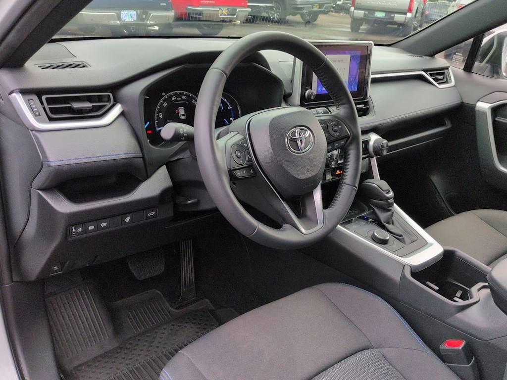 Thumbnail: 2024 Toyota RAV4 - 2