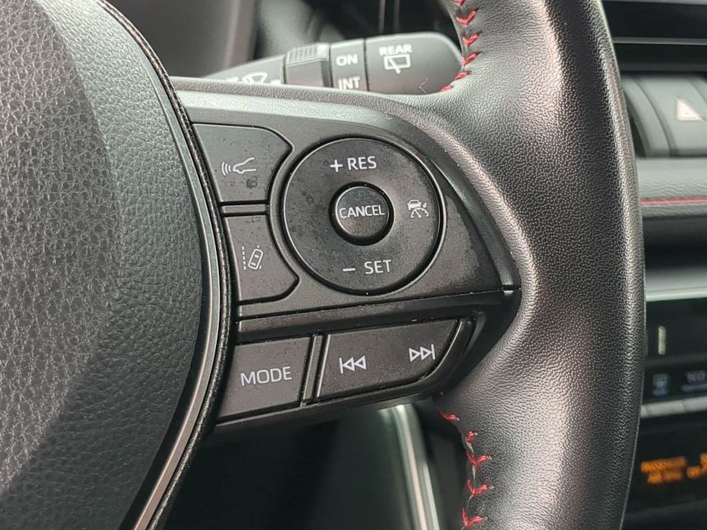 Thumbnail: 2022 Toyota RAV4 - 29