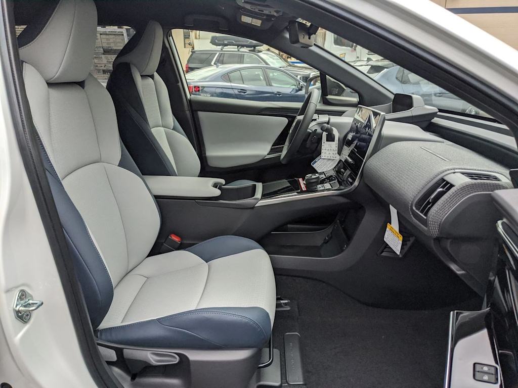 Thumbnail: 2023 Subaru Solterra - 12