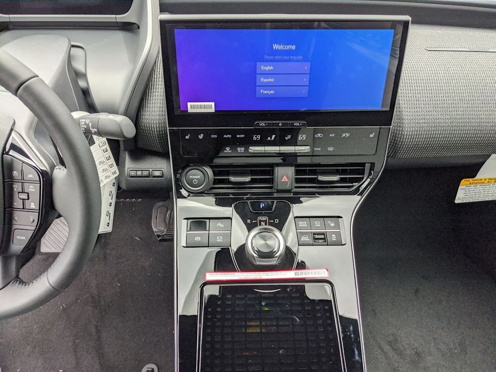 Thumbnail: 2023 Subaru Solterra - 15