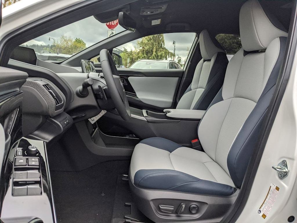 Thumbnail: 2023 Subaru Solterra - 11