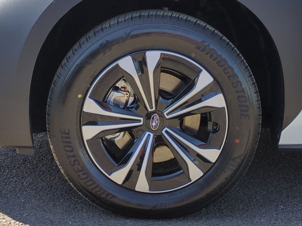 Thumbnail: 2025 Subaru Solterra - 8