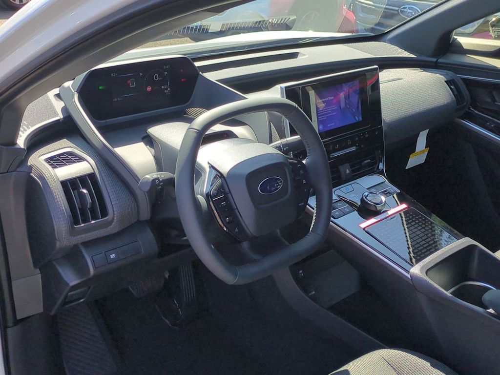 Thumbnail: 2025 Subaru Solterra - 2