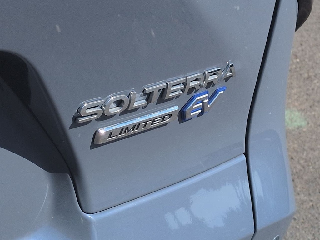 Thumbnail: 2023 Subaru Solterra - 25