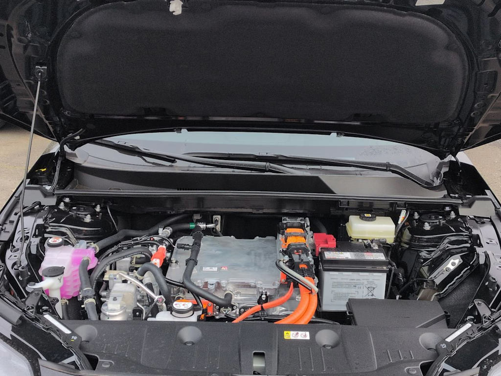 Thumbnail: 2026 Subaru Solterra - 8