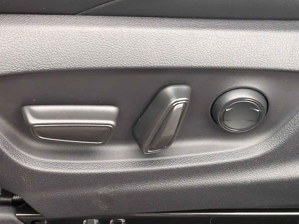 Thumbnail: 2026 Subaru Solterra - 27