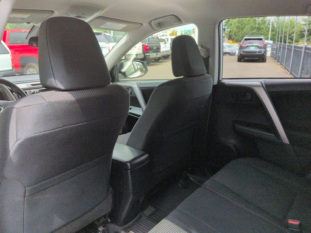 Thumbnail: 2017 Toyota RAV4 - 12