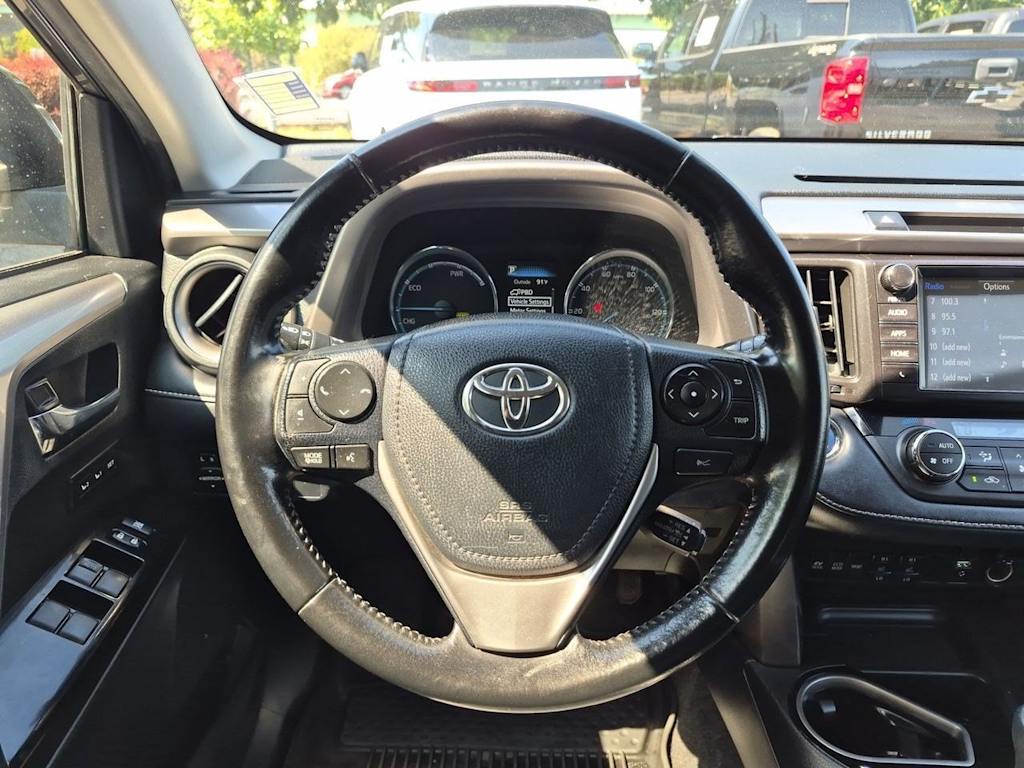 Thumbnail: 2017 Toyota RAV4 - 13