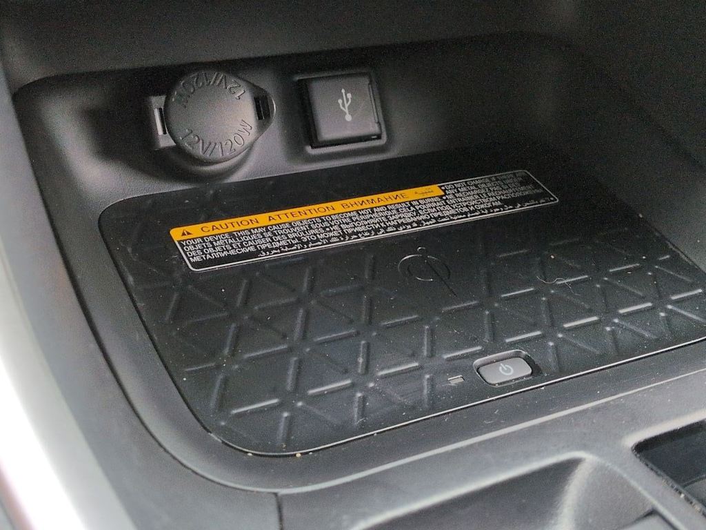 Thumbnail: 2021 Toyota RAV4 - 37