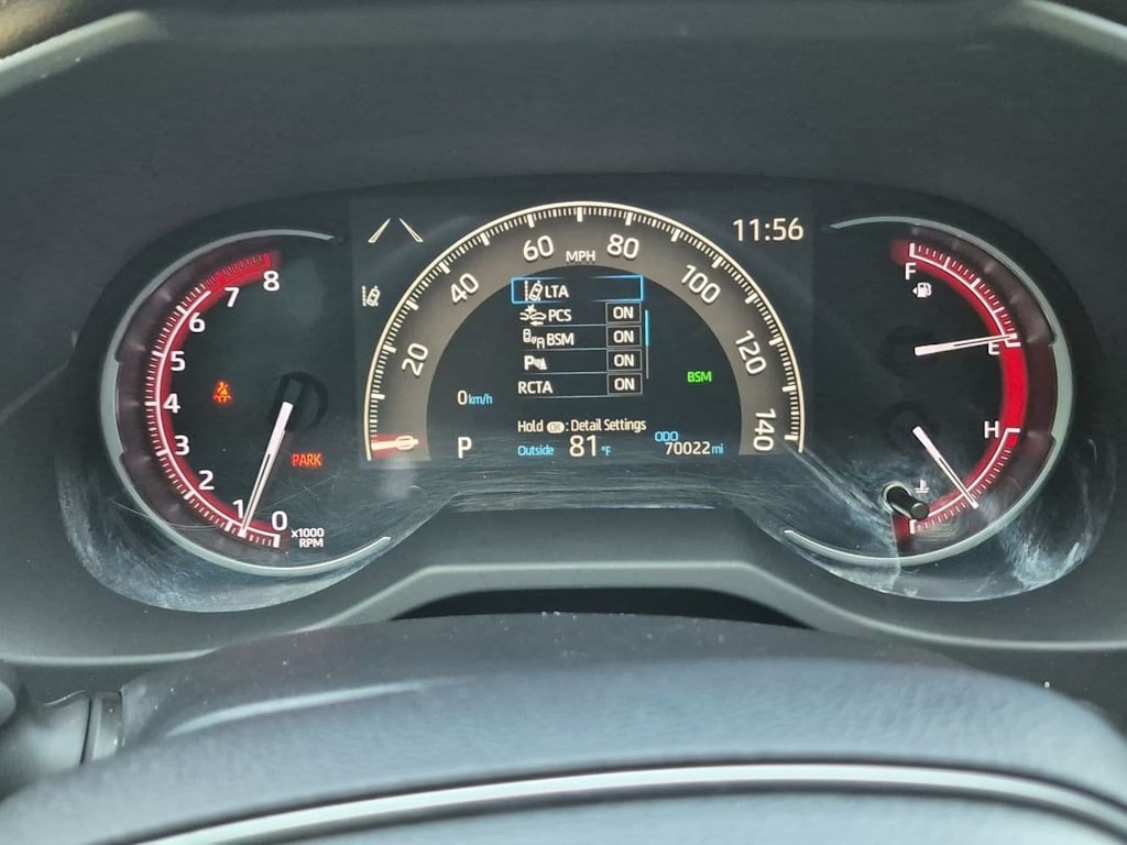 Thumbnail: 2021 Toyota RAV4 - 16