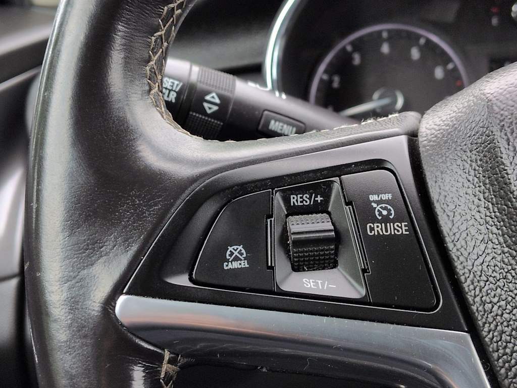 Thumbnail: 2018 Buick Encore - 28