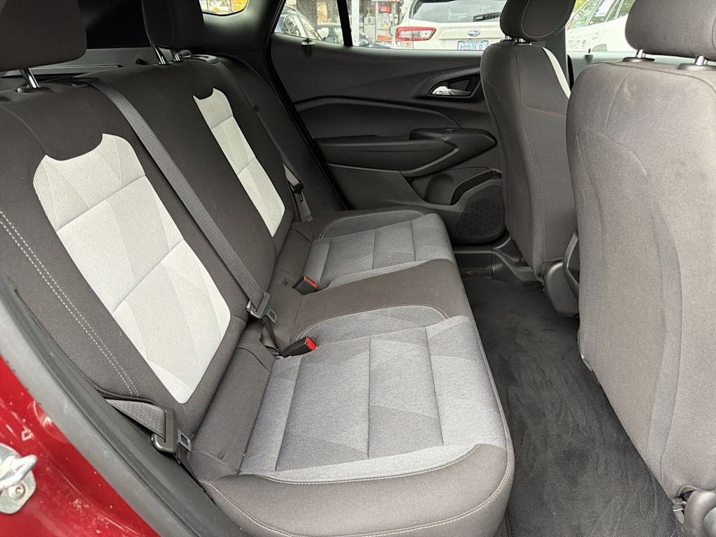 Thumbnail: 2024 Chevrolet Trax - 35