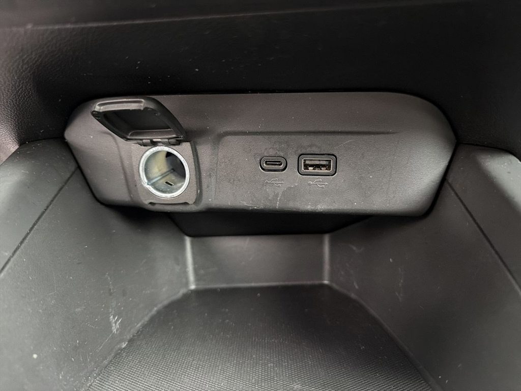 Thumbnail: 2024 Chevrolet Trax - 42