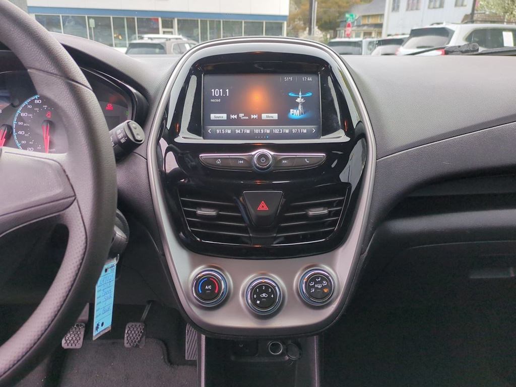2018 Chevrolet Spark LS 14