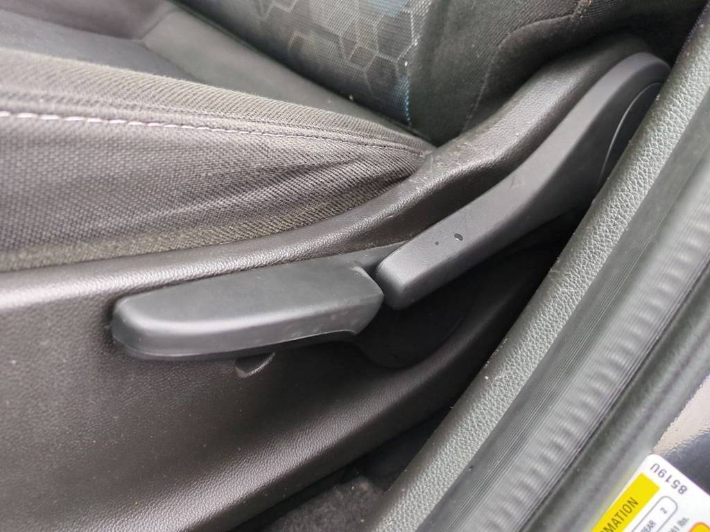 2018 Chevrolet Spark LS 26