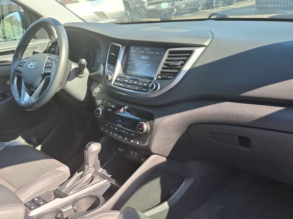 Thumbnail: 2018 Hyundai Tucson - 9