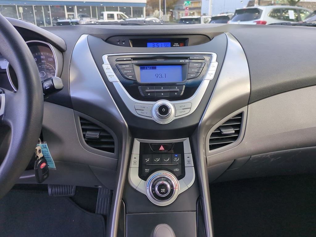 2012 Hyundai Elantra GLS 15