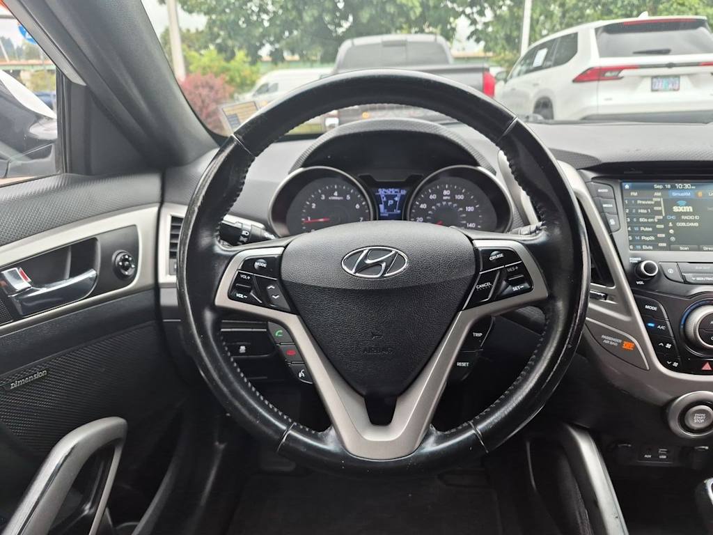 Thumbnail: 2017 Hyundai Veloster - 14