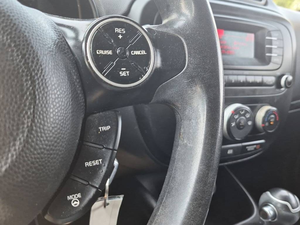 Thumbnail: 2014 Kia Soul - 29