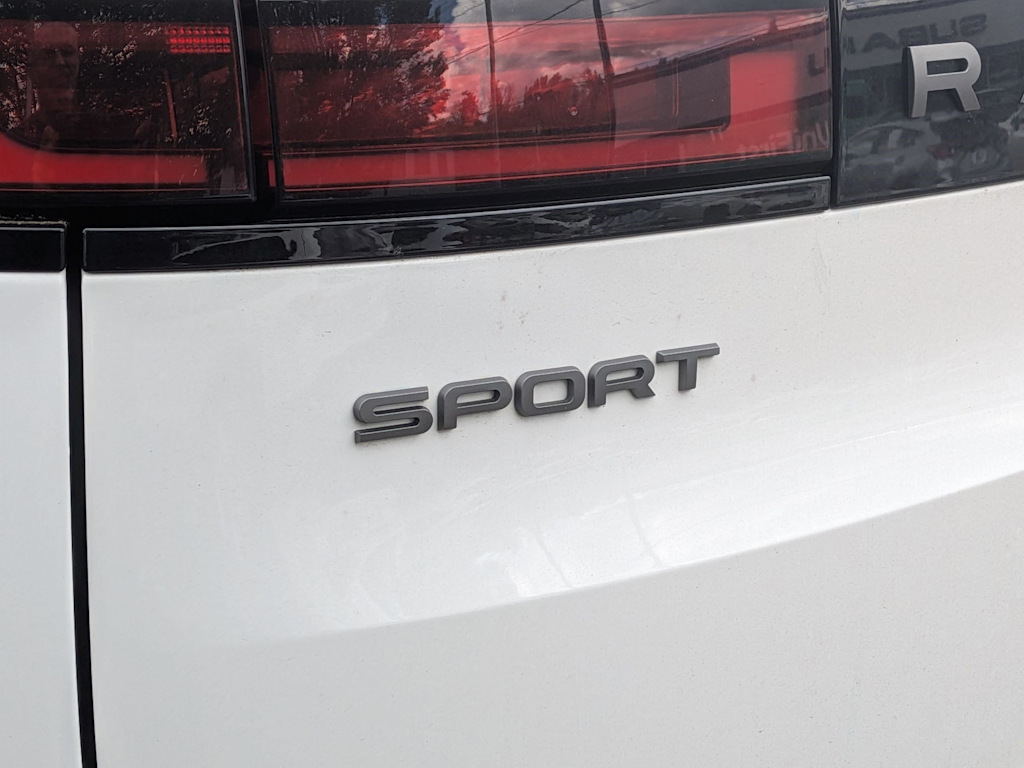 Thumbnail: 2024 Land Rover Range Rover Sport - 23
