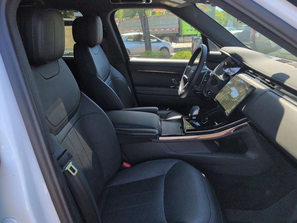 Thumbnail: 2024 Land Rover Range Rover Sport - 11