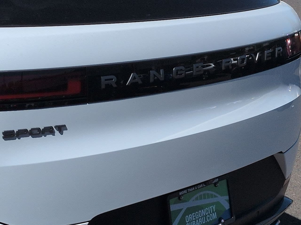 Thumbnail: 2024 Land Rover Range Rover Sport - 23