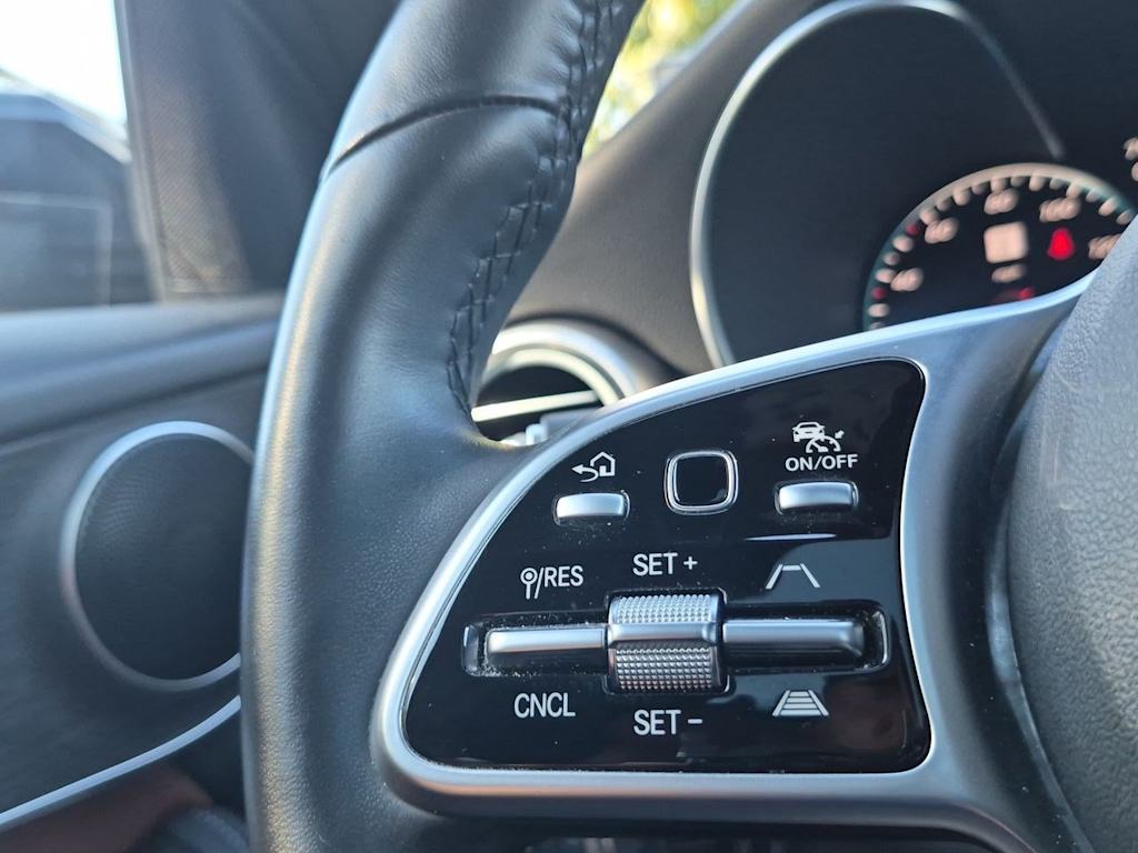 Thumbnail: 2020 Mercedes-Benz GLC - 29