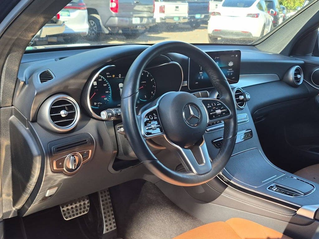 Thumbnail: 2020 Mercedes-Benz GLC - 2