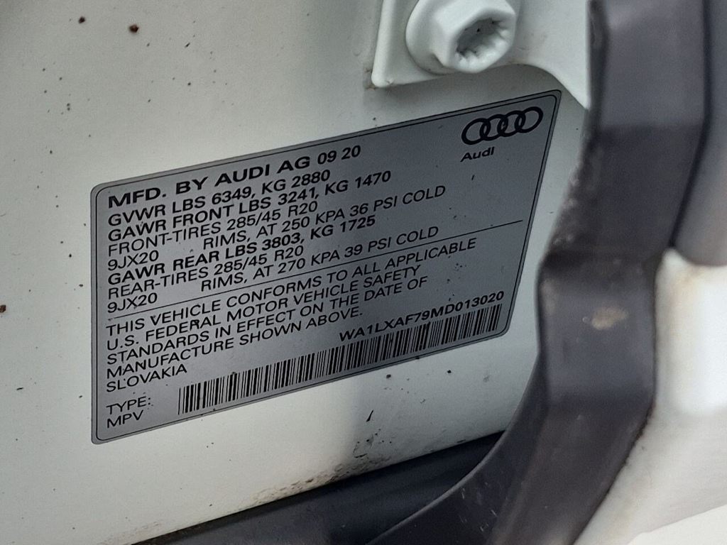 Thumbnail: 2021 Audi Q7 - 21