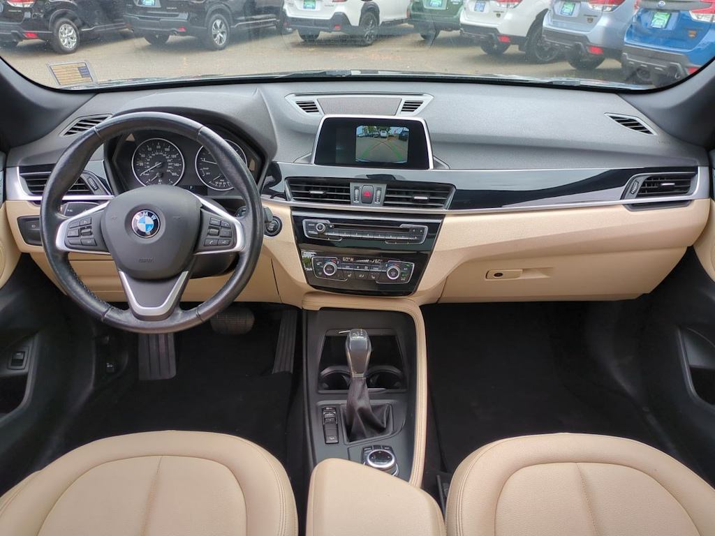 Thumbnail: 2018 BMW X1 - 10