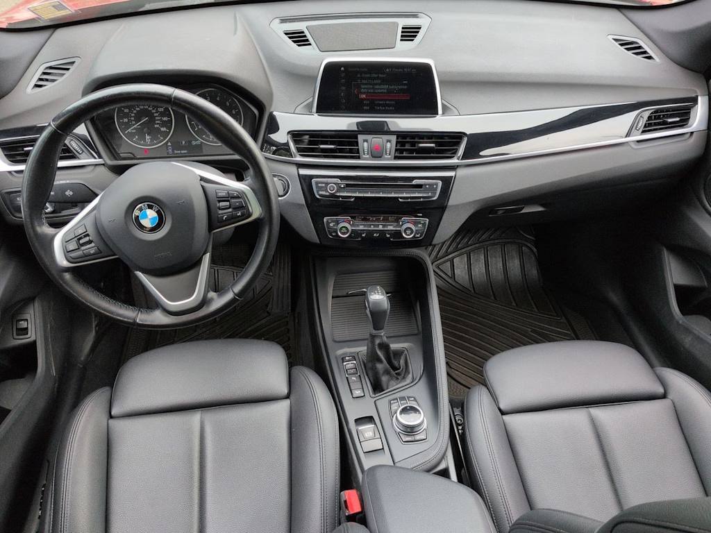 Thumbnail: 2018 BMW X1 - 10
