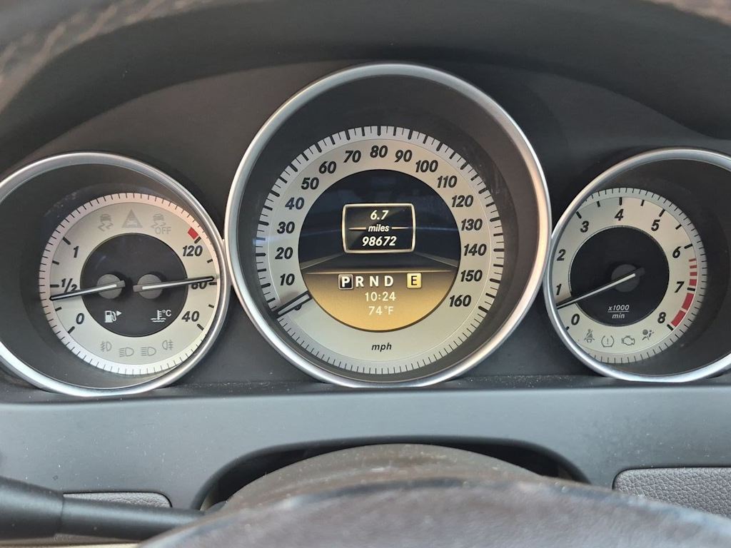 Thumbnail: 2012 Mercedes-Benz C-Class - 17