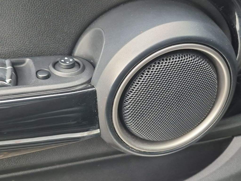 Thumbnail: 2015 MINI Cooper - 31