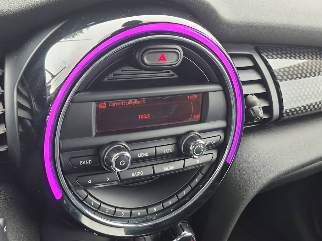 Thumbnail: 2015 MINI Cooper - 13